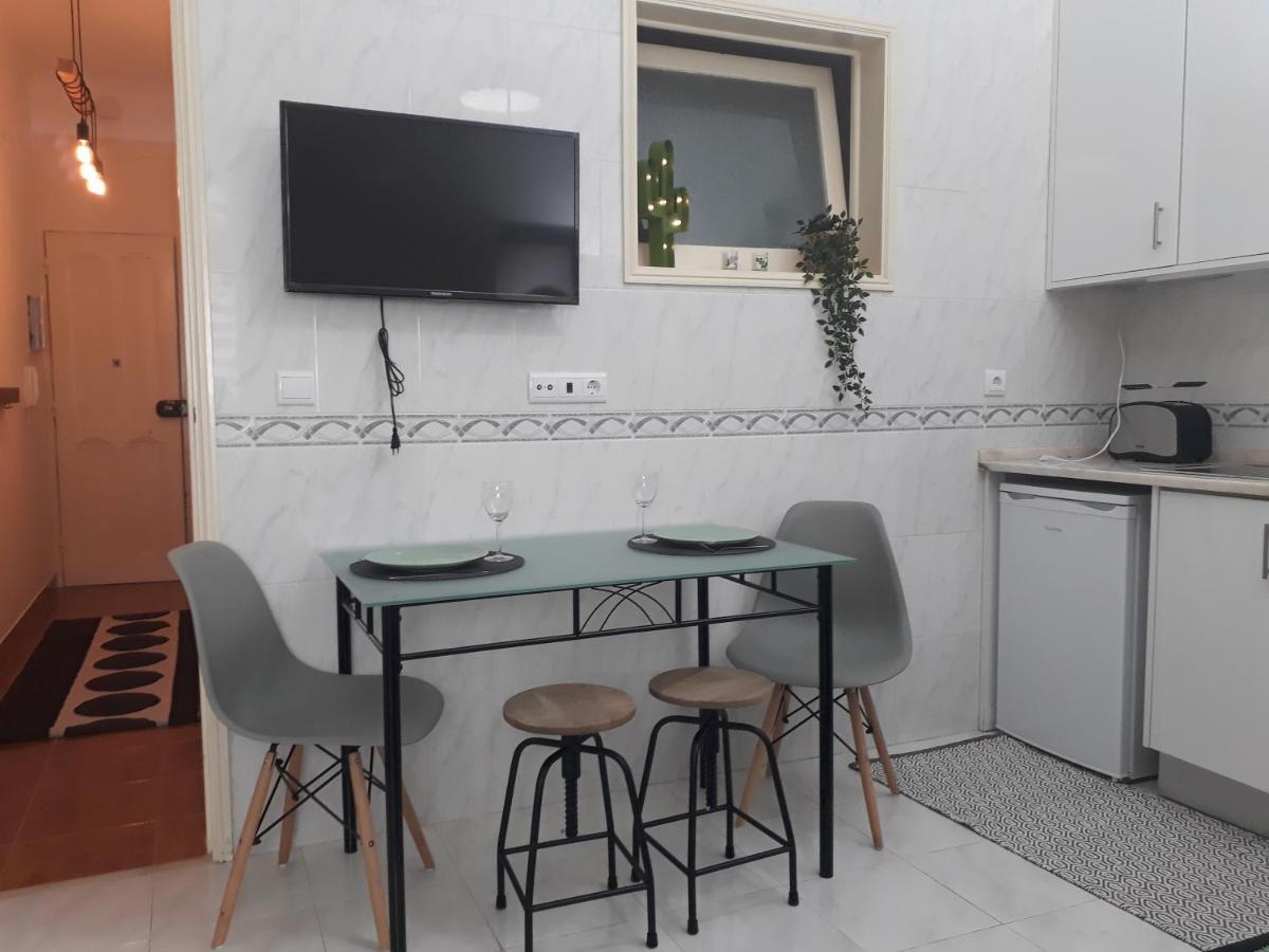 Nas Olaias A 5 Minutos Da Faculdade Isel E Ist Apartamento